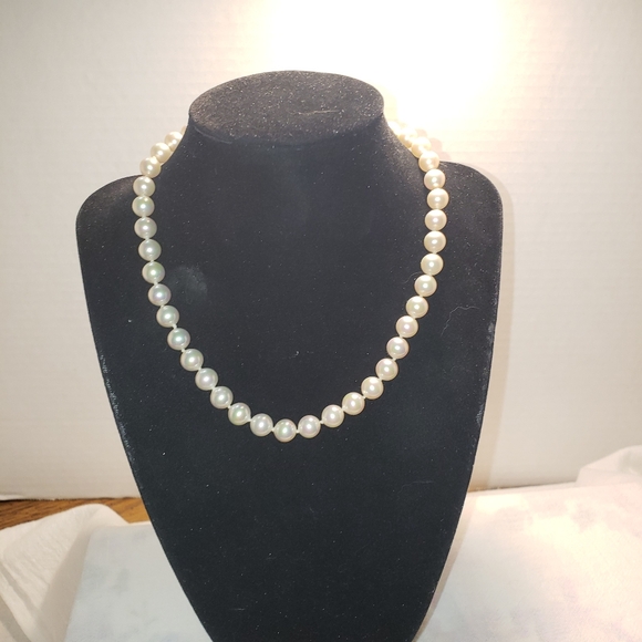Stunning Vintage Majorica Simulated Pearl Necklace - Picture 2 of 13